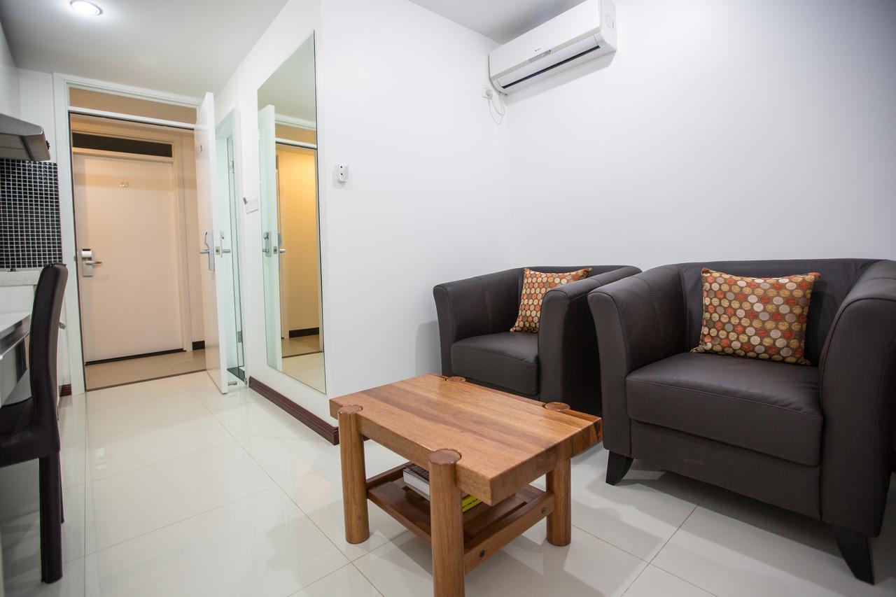The Shady Rest Hotel พอร์ตมอร์สบี ภายนอก รูปภาพ