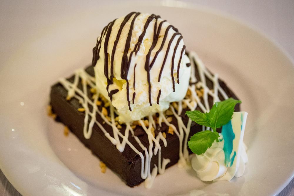 The Shady Rest Hotel พอร์ตมอร์สบี ภายนอก รูปภาพ